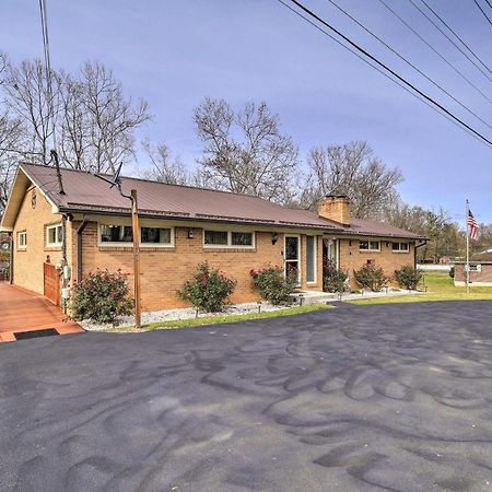Bristol Retreat With Creek Access 2 Mi To Dtwn Villa Exterior photo
