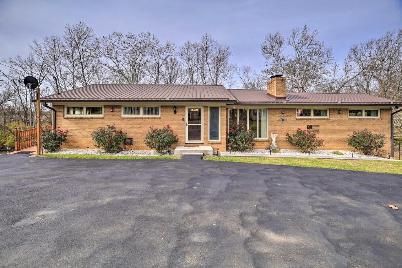 Bristol Retreat With Creek Access 2 Mi To Dtwn Villa Exterior photo
